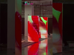 نمایشگر استوانه ای P4 در فضای باز